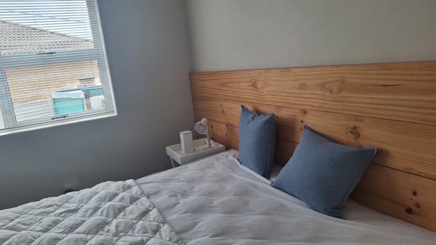 4 Bedroom Property for Sale in Stilbaai Wes Western Cape